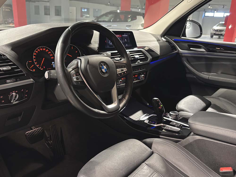 BMW X3 - xDrive 20d