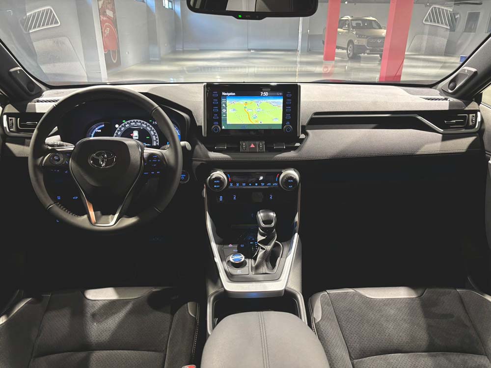 Toyota RAV 4 - 2.5 Hybrid 4x4 Black Edition