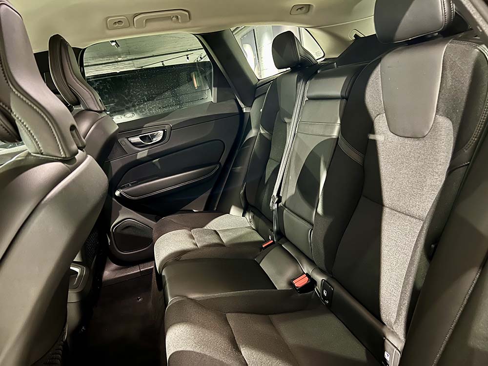 Volvo XC60 B4 D AWD Momentum