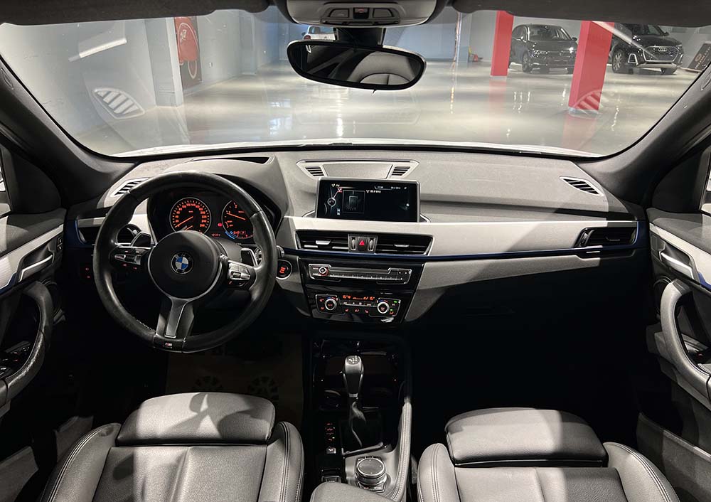 BMW X1 - 20D xDrive - SportLine