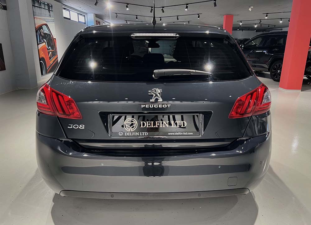 Peugeot 308 1.5 Hdi EAT8