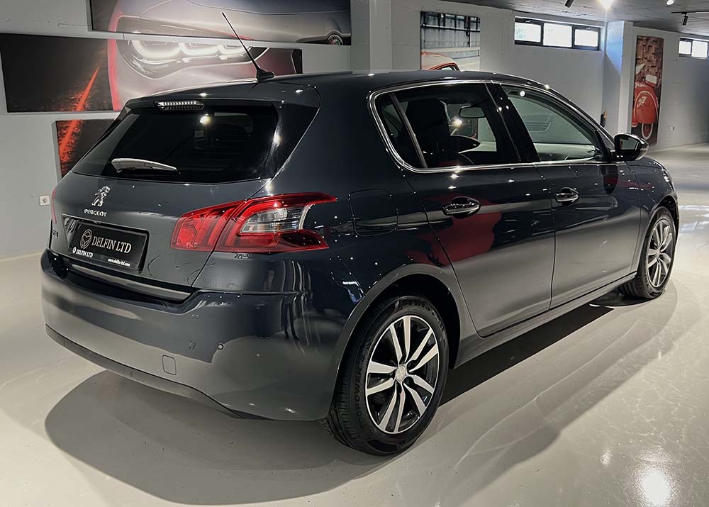 Peugeot 308 1.5 Hdi EAT8