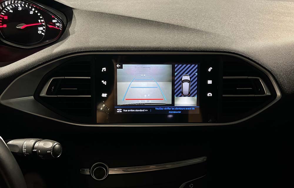 Peugeot 308 1.5 Hdi EAT8
