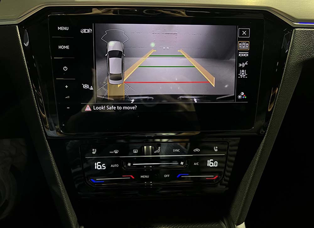 Volkswagen Passat - 2.0 TDI DSG Elegance