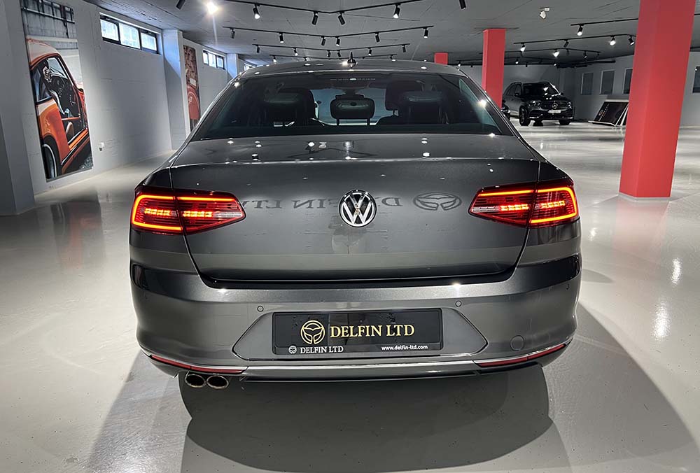 Volkswagen Passat - 2.0 TDI - High Line