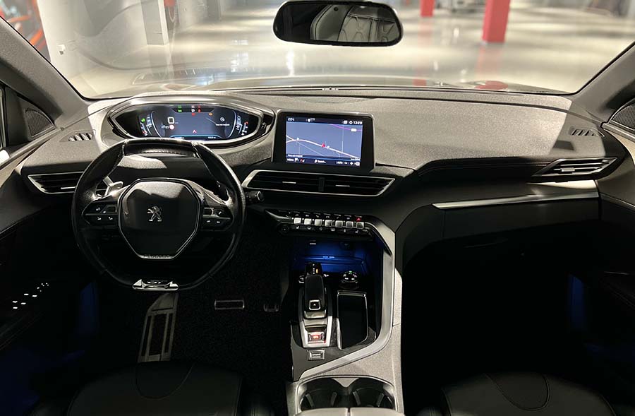 Peugeot 3008 GT - 180KF - 2018