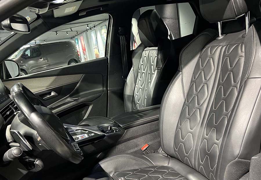 Peugeot 3008 GT - 180KF - 2018