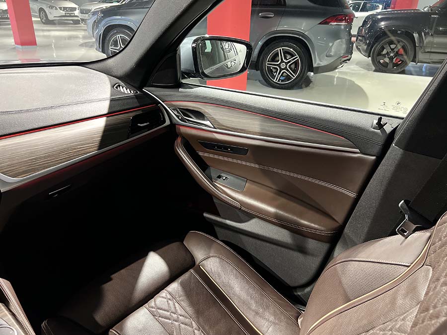 BMW 520d xDrive - SportLine