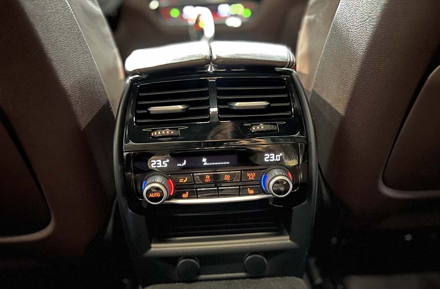 BMW 520d xDrive - SportLine
