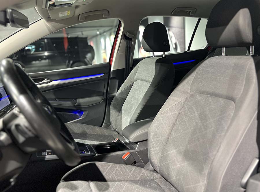 Volkswagen Golf 8 - 2.0 TDI Life