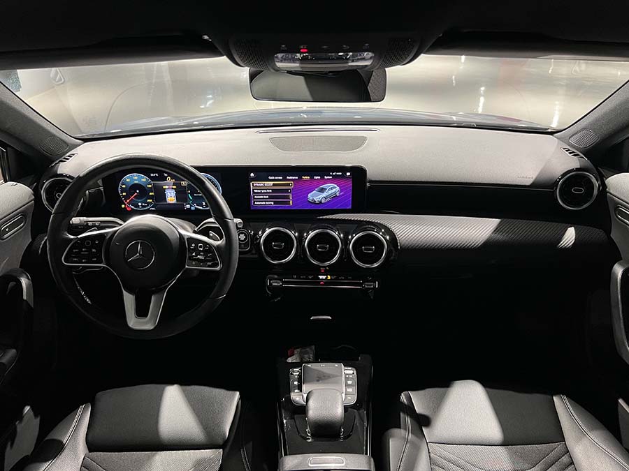 Mercedes-Benz A200 d