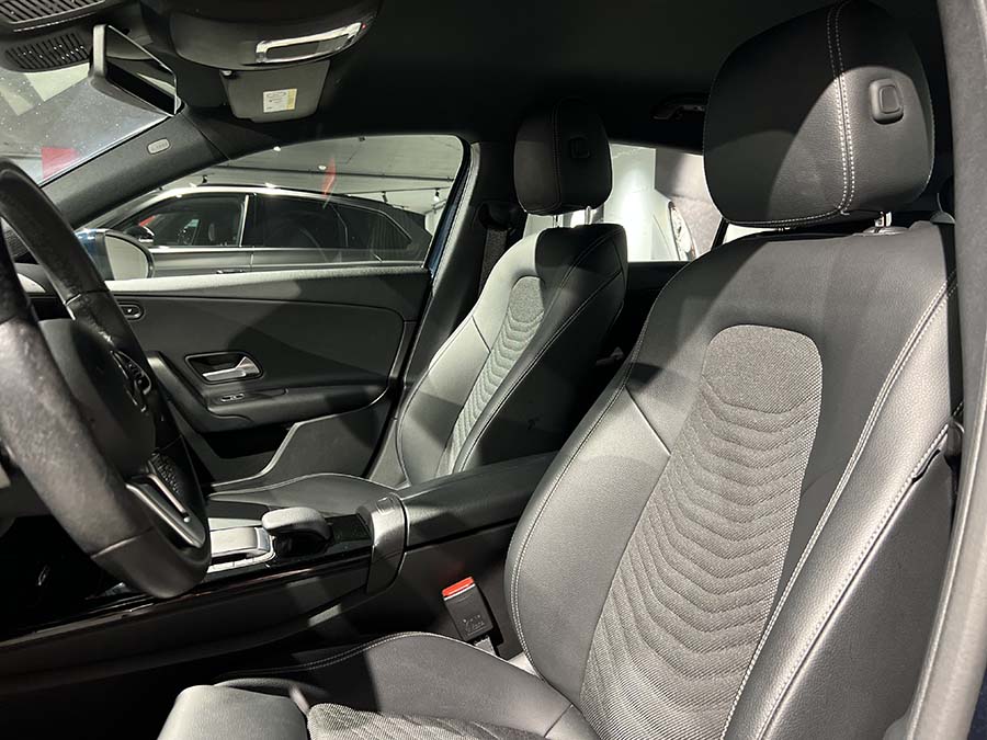 Mercedes-Benz A200 d