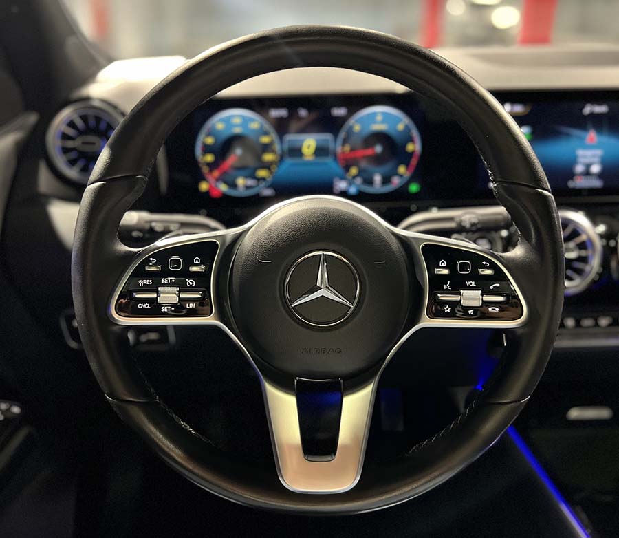 Mercedes-Benz GLA - 200d 150 KF