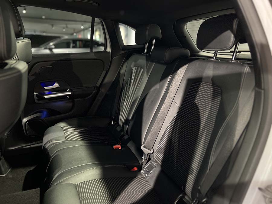 Mercedes-Benz GLA - 200d 150 KF