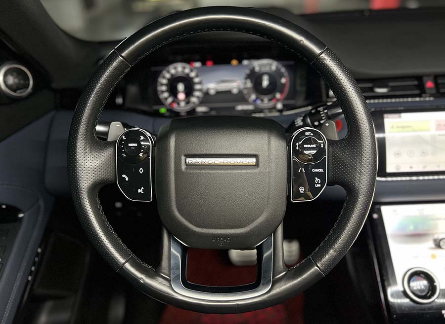Land Rover Evoque R-Dynamic SE