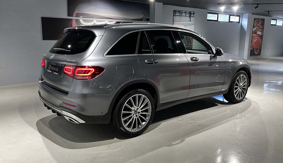 Mercedes-Benz GLC 300d 4Matic 9G-TRONIC AMG Line