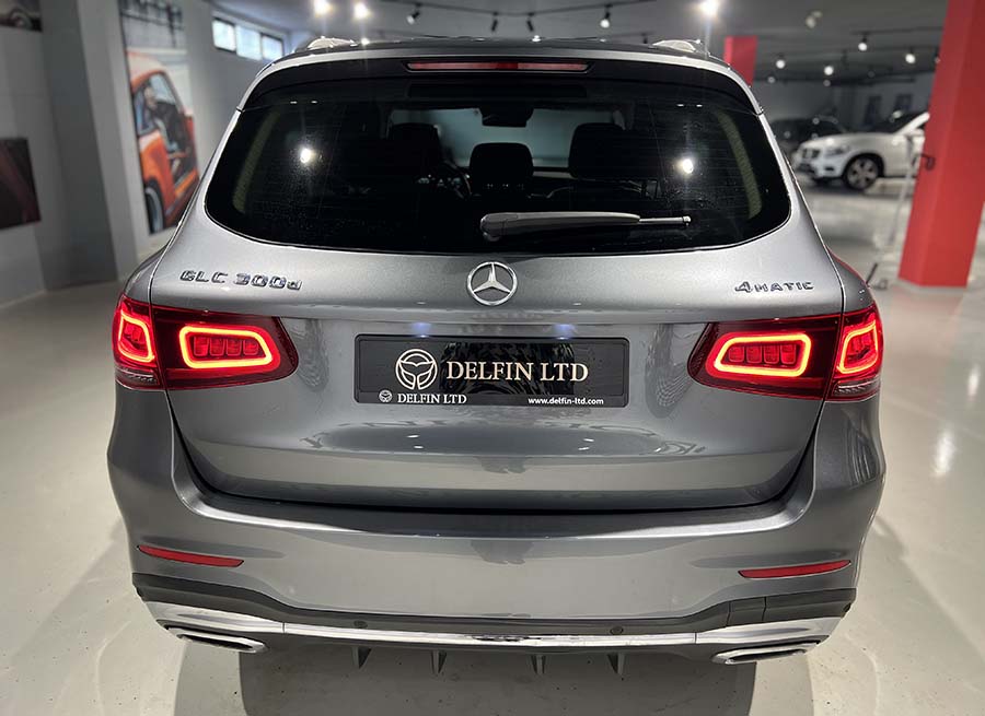 Mercedes-Benz GLC 300d 4Matic 9G-TRONIC AMG Line