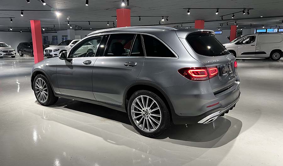 Mercedes-Benz GLC 300d 4Matic 9G-TRONIC AMG Line