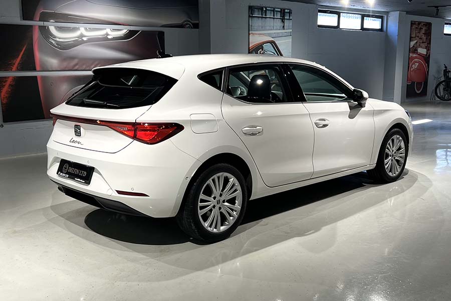 Seat Leon 2.0 TDI DSG Style - 2021