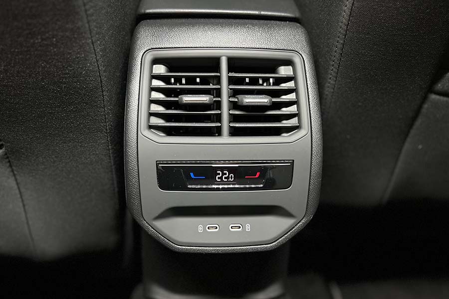 Seat Leon - 2.0 TDI DSG Style