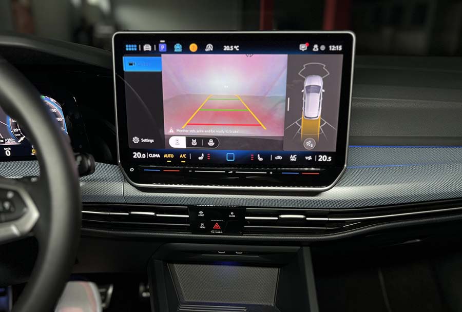 Volkswagen Golf 8 - 2.0 TDI SCR DSG Goal