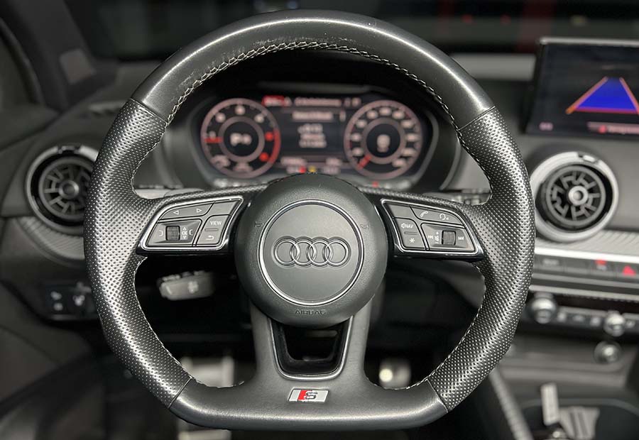 Audi Q2 30 TDI - S Tronic - S Line