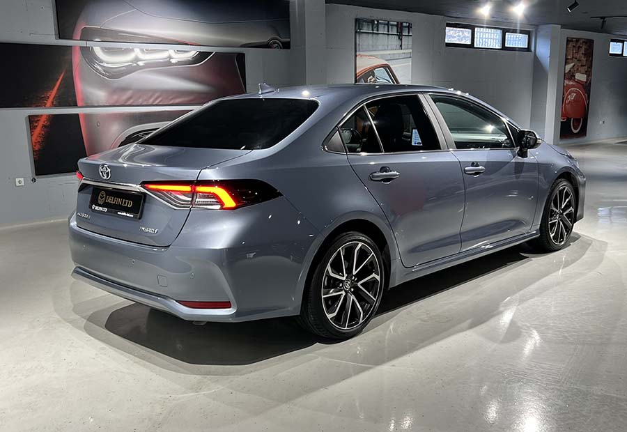 Toyota Corolla Executive Hybrid