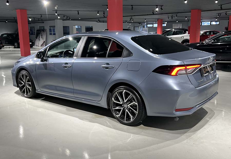 Toyota Corolla Executive Hybrid