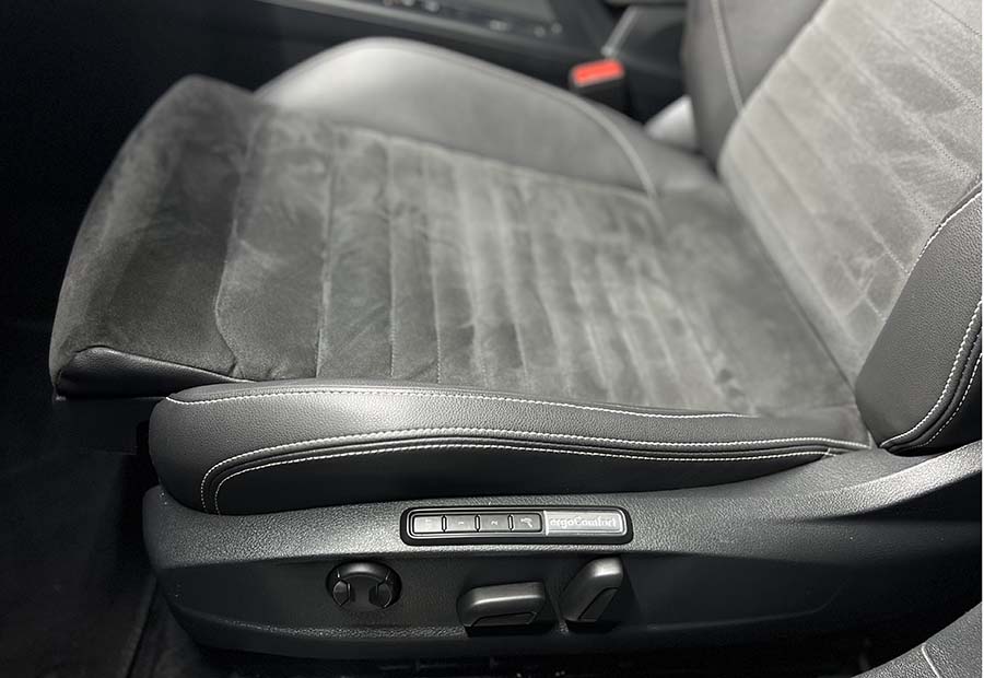 Volkswagen Passat - 2.0 TDI DSG Business