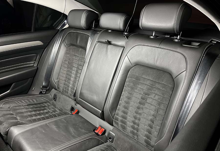 Volkswagen Passat - 2.0 TDI DSG Business