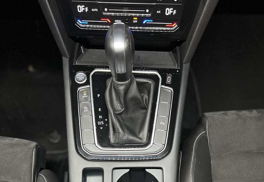 Volkswagen Passat - 2.0 TDI DSG Business