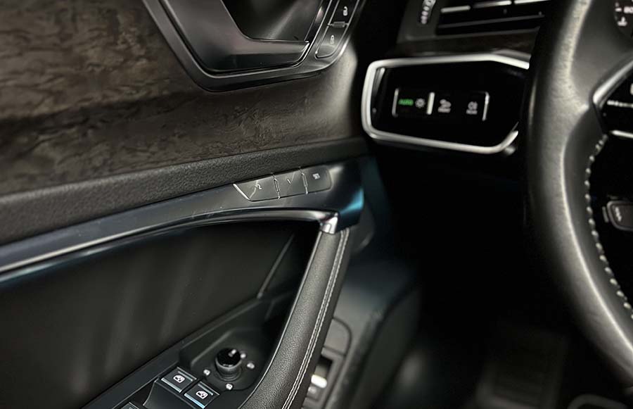 Audi A6 - TDI Quattro Tiptronic Sport