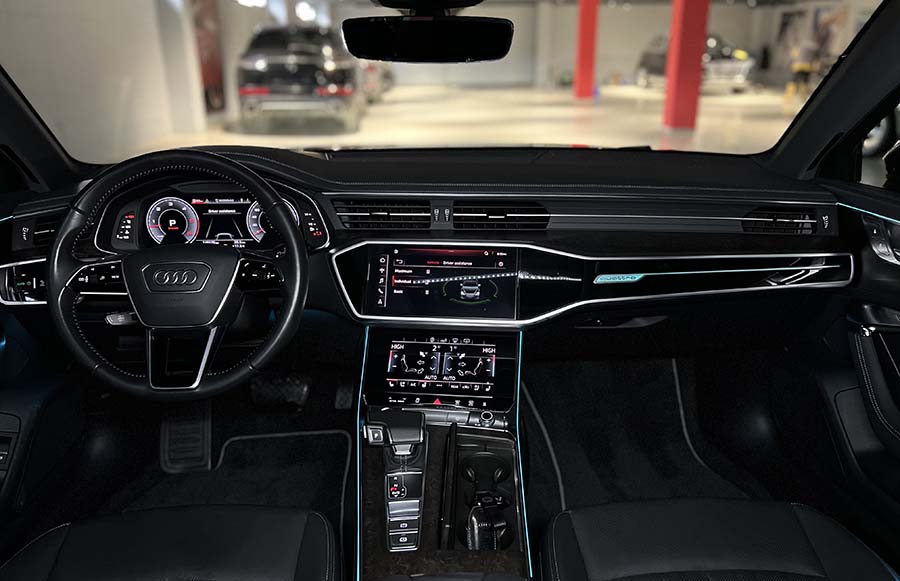 Audi A6 - TDI Quattro Tiptronic Sport