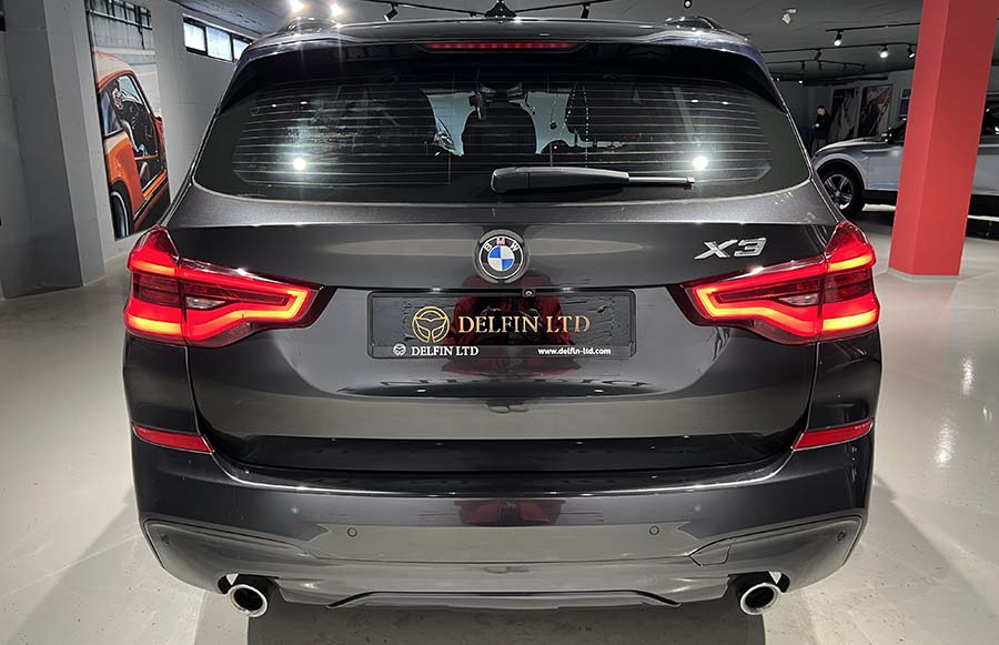 BMW X3 - xDrive 20d M-Sport