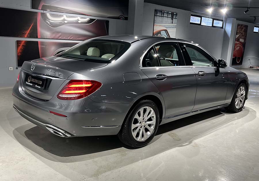 Mercedes-Benz E-Class 220d