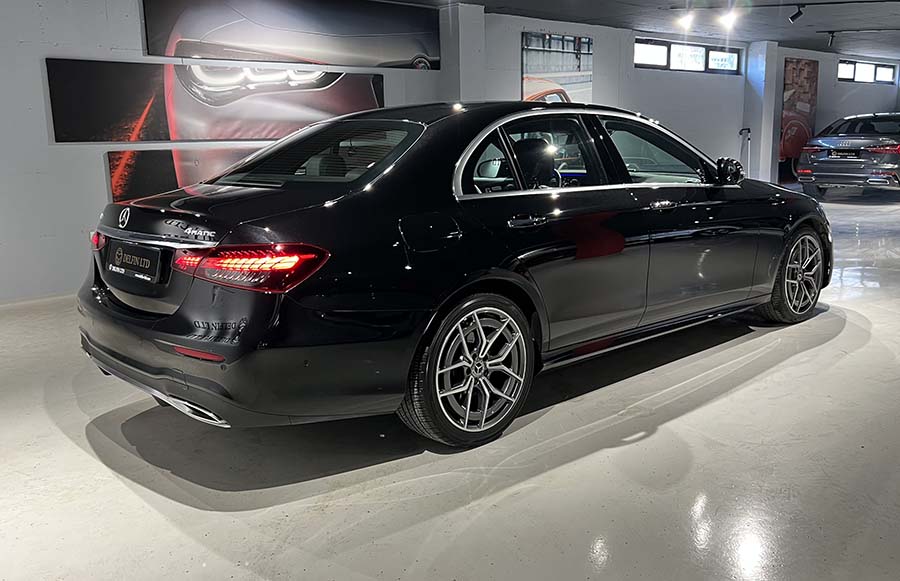 Mercedes-Benz E-Class 220d 4Matic