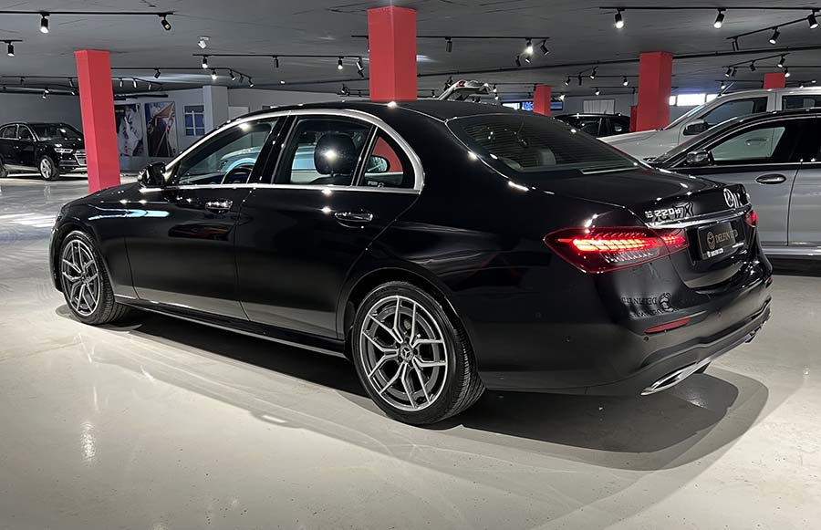 Mercedes-Benz E-Class 220d 4Matic