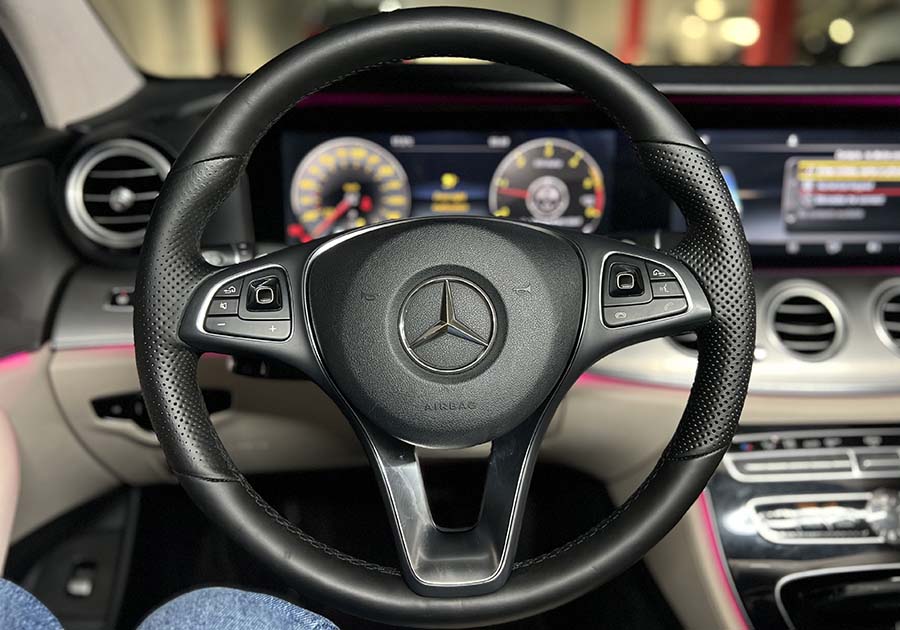 Mercedes-Benz E-Class 220d