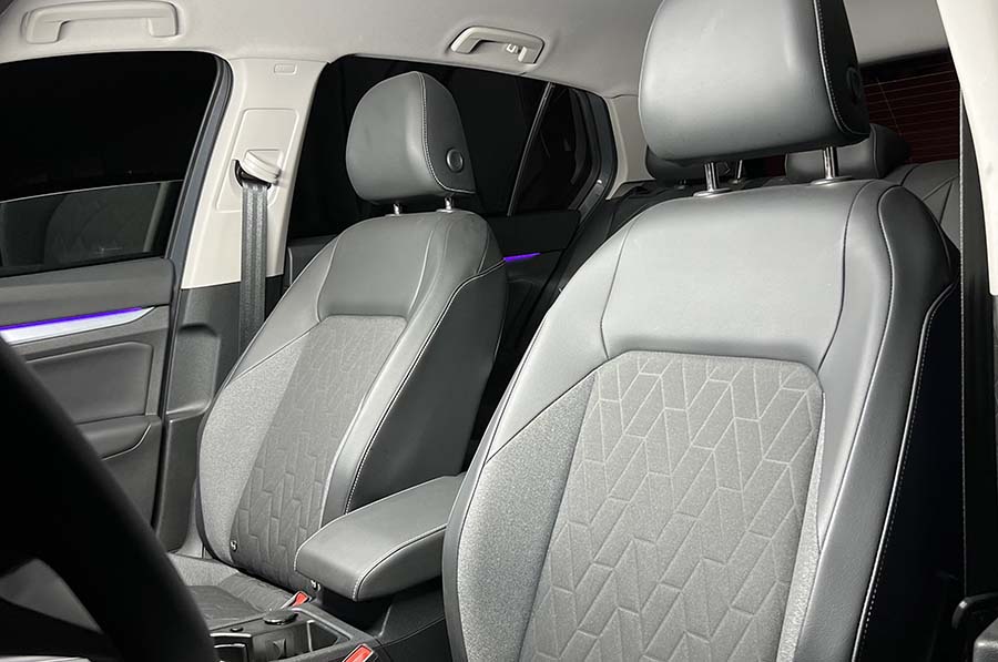 Volkswagen Golf 8 - 2.0 TDI-SCR DSG Goal