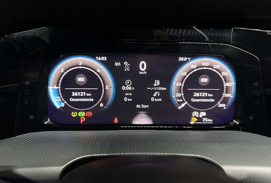 Volkswagen Golf 8 - 2.0 TDI SCR DSG Goal