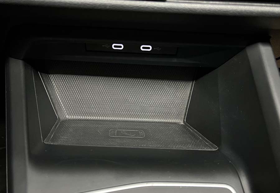 Volkswagen Golf 8 - 2.0 TDI SCR DSG Life