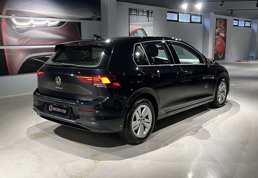 Volkswagen Golf 8 - 2.0 TDI SCR DSG Life