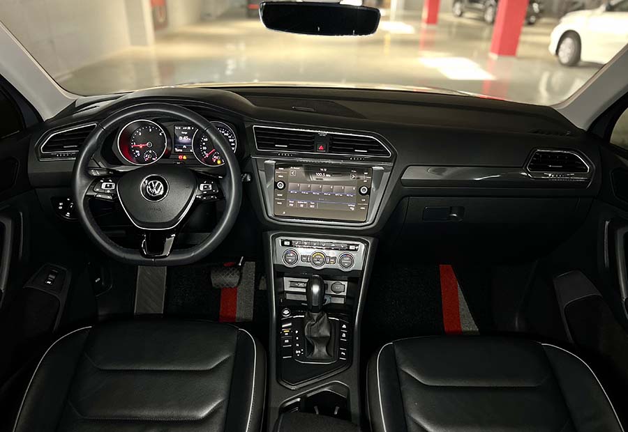 Volkswagen Tiguan - 2.0 TDI DSG Highline