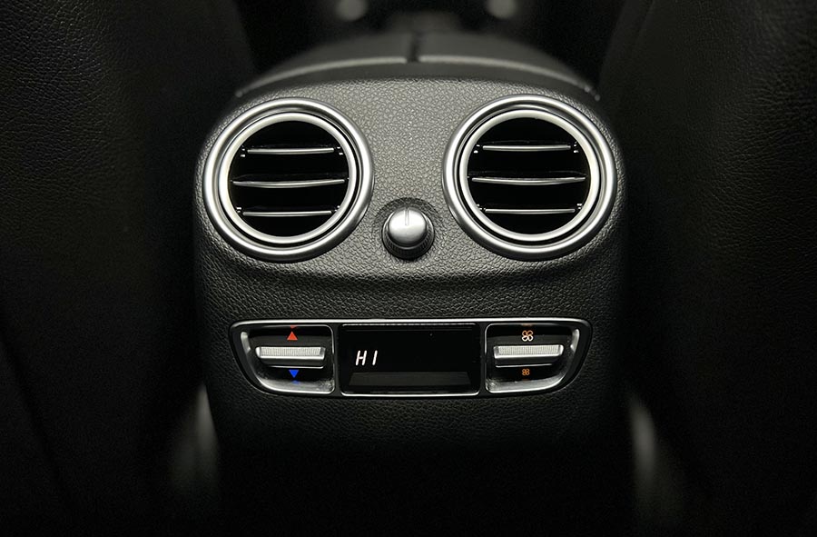 Mercedes-Benz GLC 250d - 4Matic AMG Line