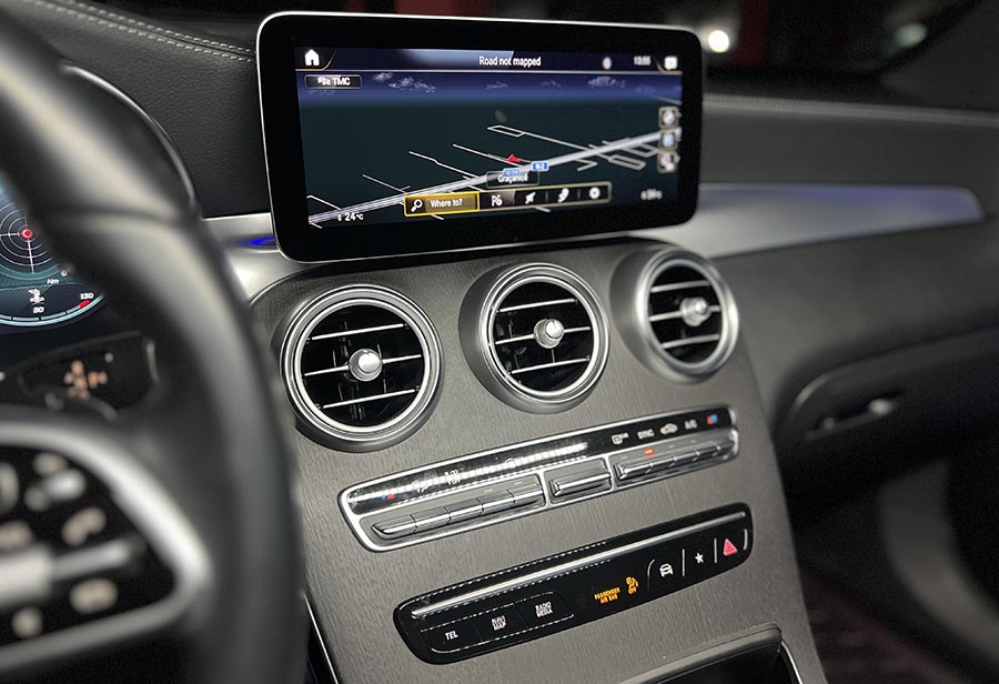 Mercedes-Benz GLC 300d COUPE 4Matic AMG Line