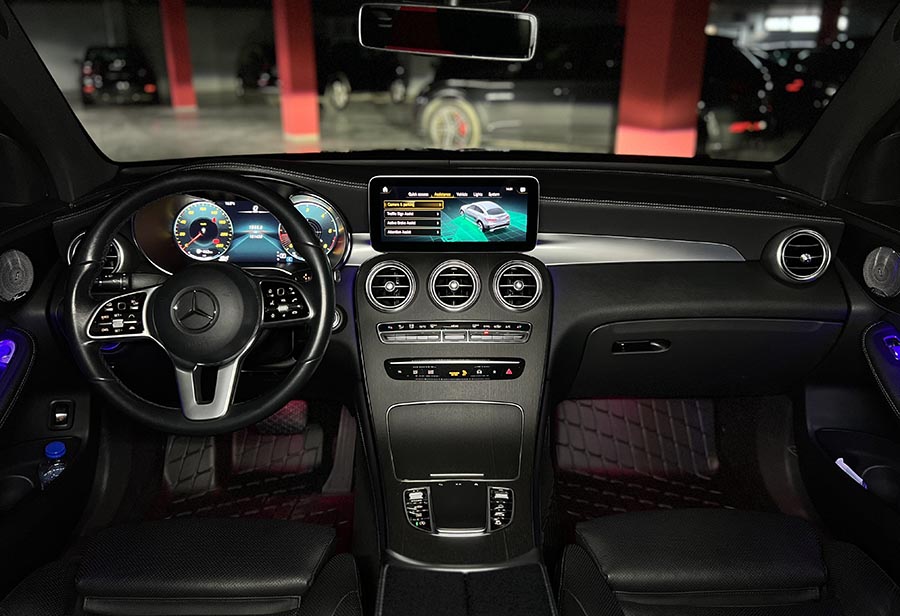 Mercedes-Benz GLC 300d COUPE 4Matic AMG Line