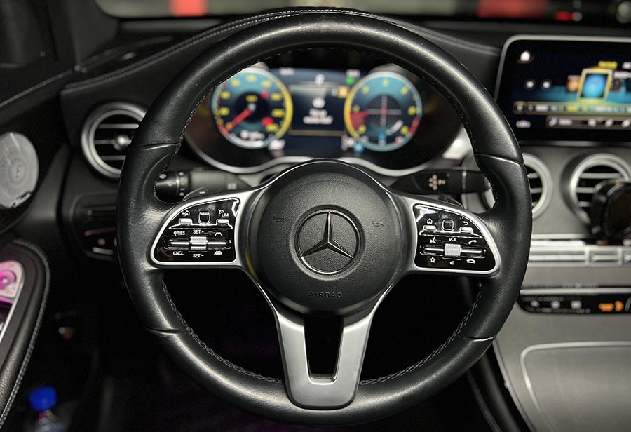 Mercedes-Benz GLC 300d COUPE 4Matic AMG Line