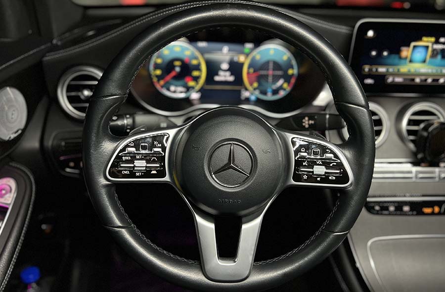 Mercedes-Benz GLC 300d COUPE 4Matic AMG Line