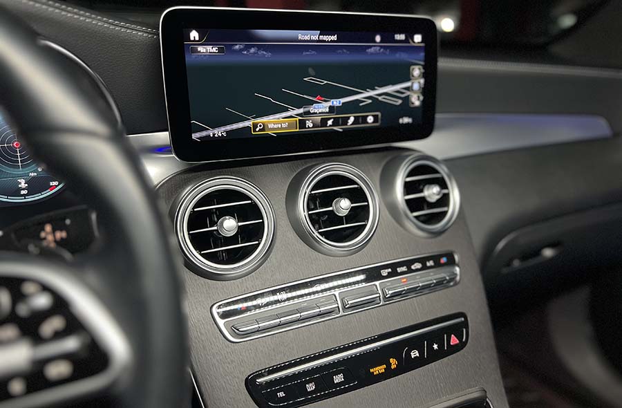 Mercedes-Benz GLC 300d COUPE 4Matic AMG Line