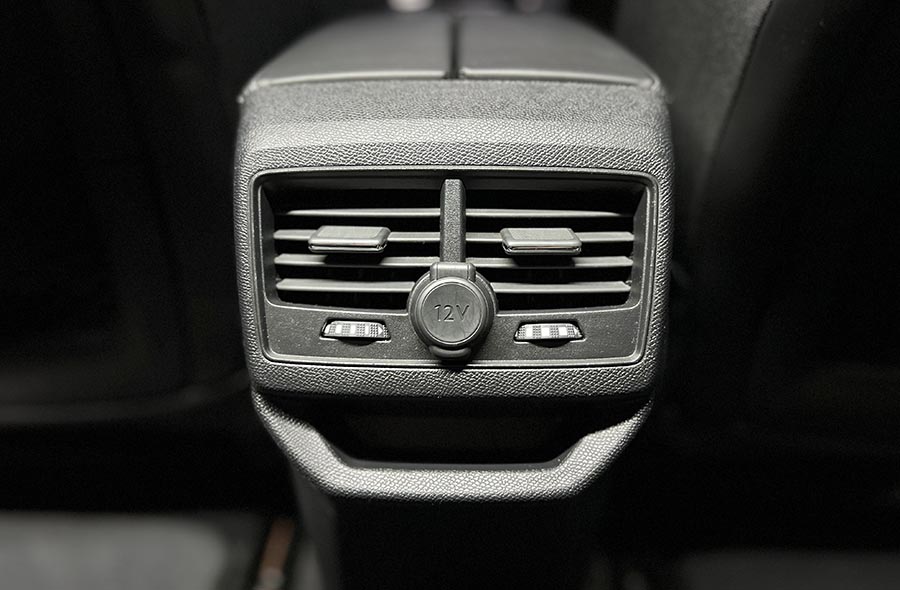 Peugeot 3008 - BlueHDi 120 EAT6 Active